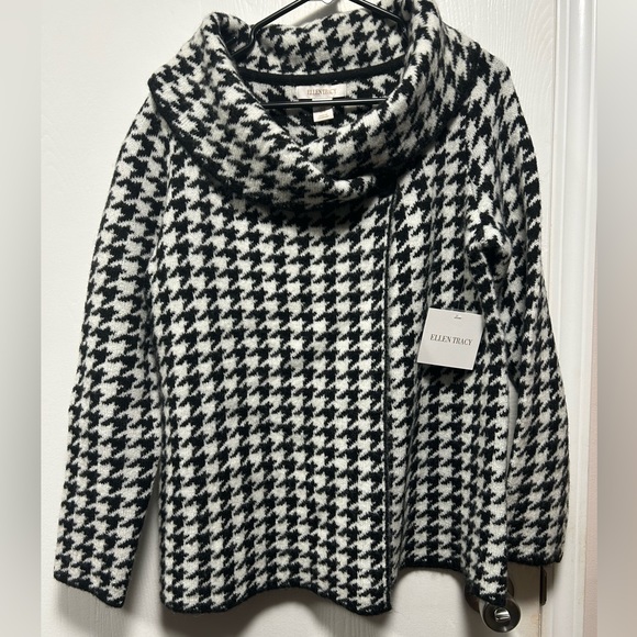Houndstooth Sweater Jacket - Picture 1 of 4